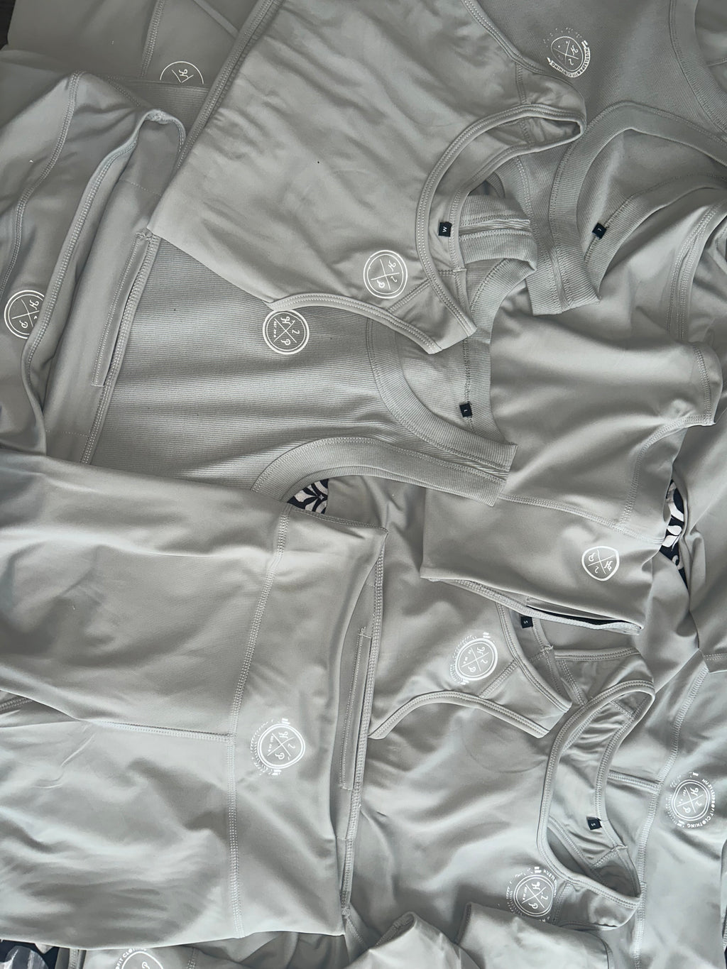 Brẽon Sports Set